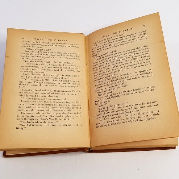 Owls Don't Blink by A.A. Fair- Triangle Books Edition 1947 - Picture 5 of 7